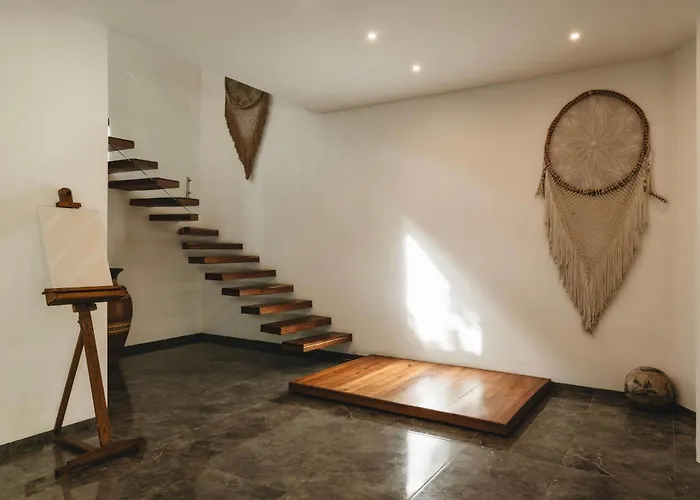 Elegant Gated Place Full Concierge Villa *